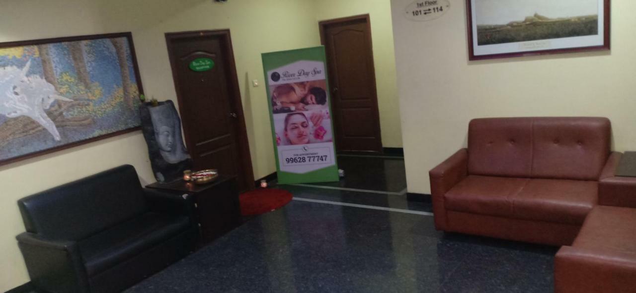 Hotel Sona'S Tiruchirappalli ภายนอก รูปภาพ