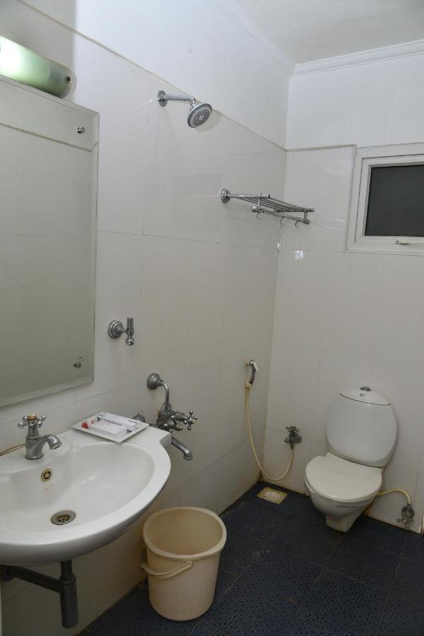 Hotel Sona'S Tiruchirappalli ภายนอก รูปภาพ